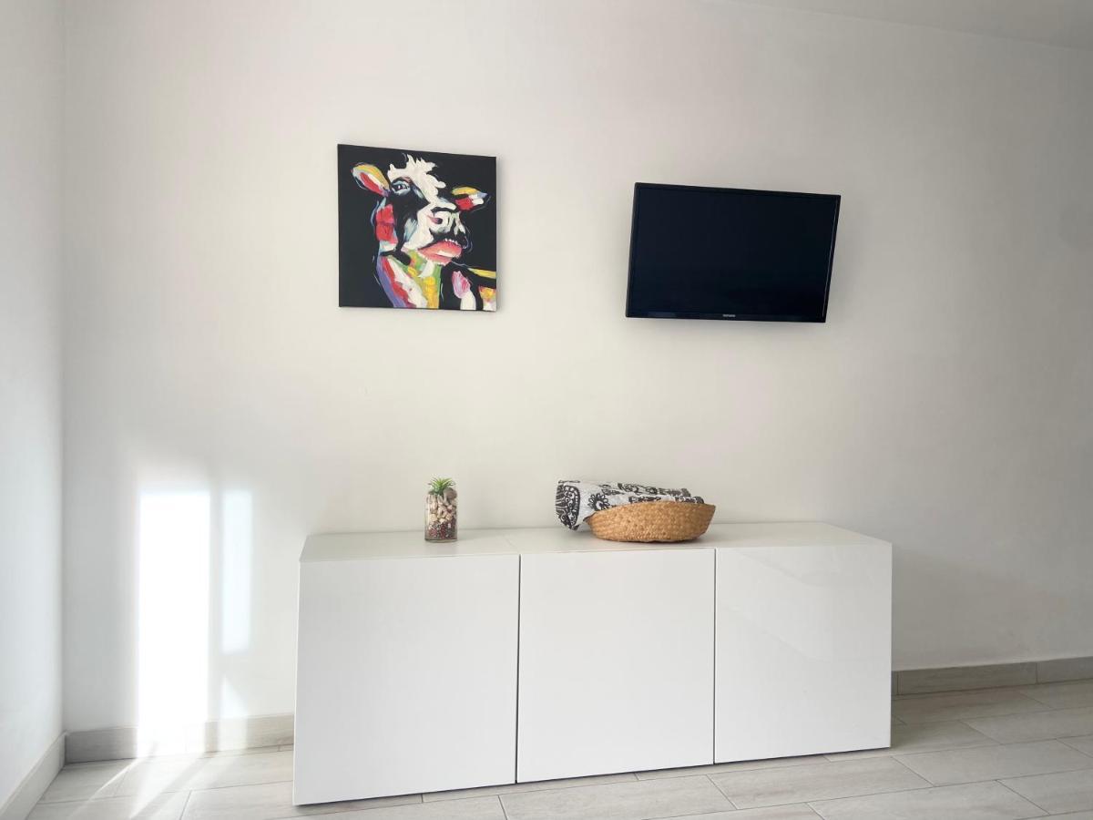 Top Floor, Panoramic Studio, Heated Pool Los Cristianos (Tenerife) Exterior foto